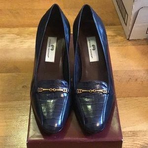 Etienne Aigner Navy Blue Guinevere Women’s Pumps